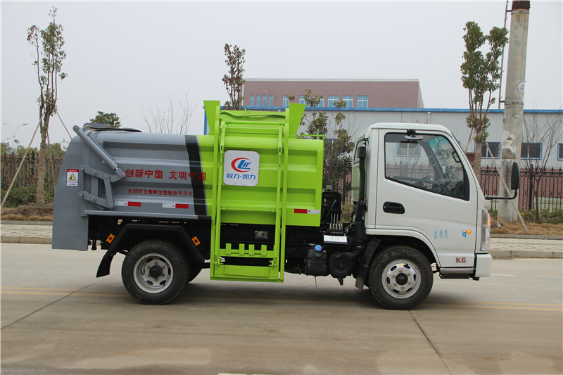 �P�R�{(l��n)�� 3���͏N����܇