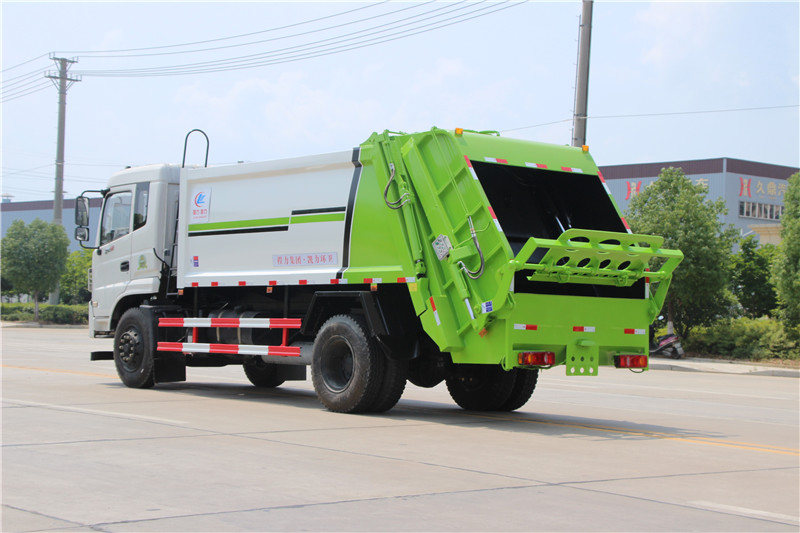 �|�L(f��ng)���� 12�����s����܇