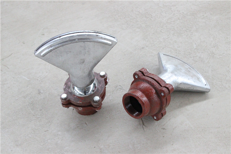 �f������