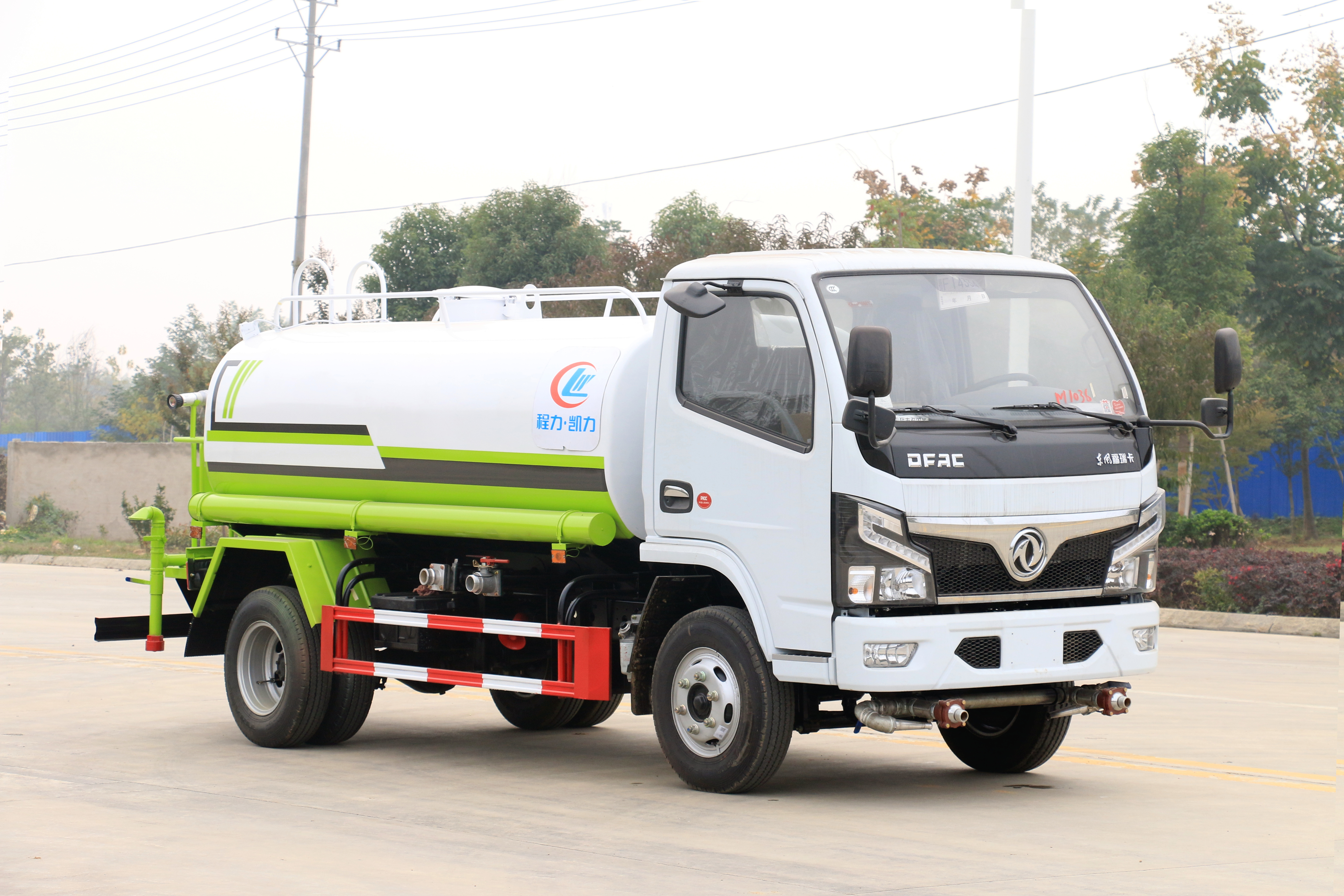 �����|�L(f��ng)С����5����ˮ܇